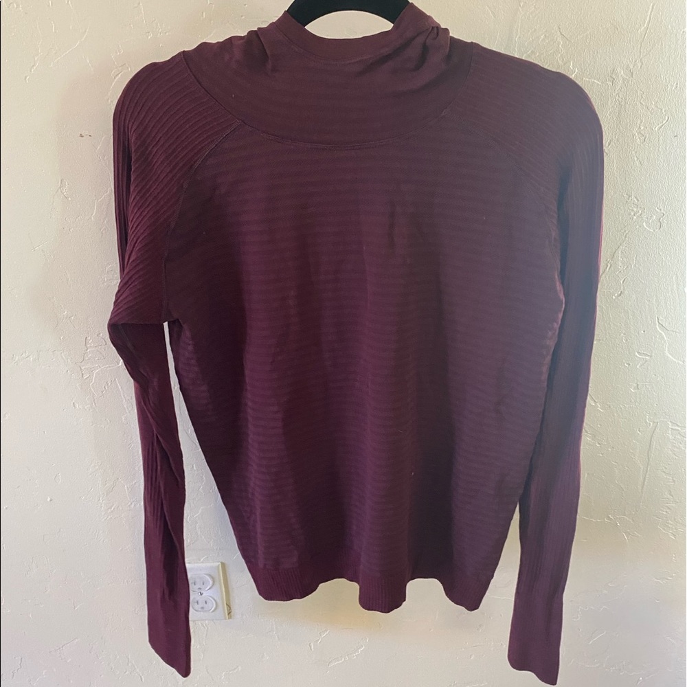 Lululemon Maroon Stripped Hooded Jacket